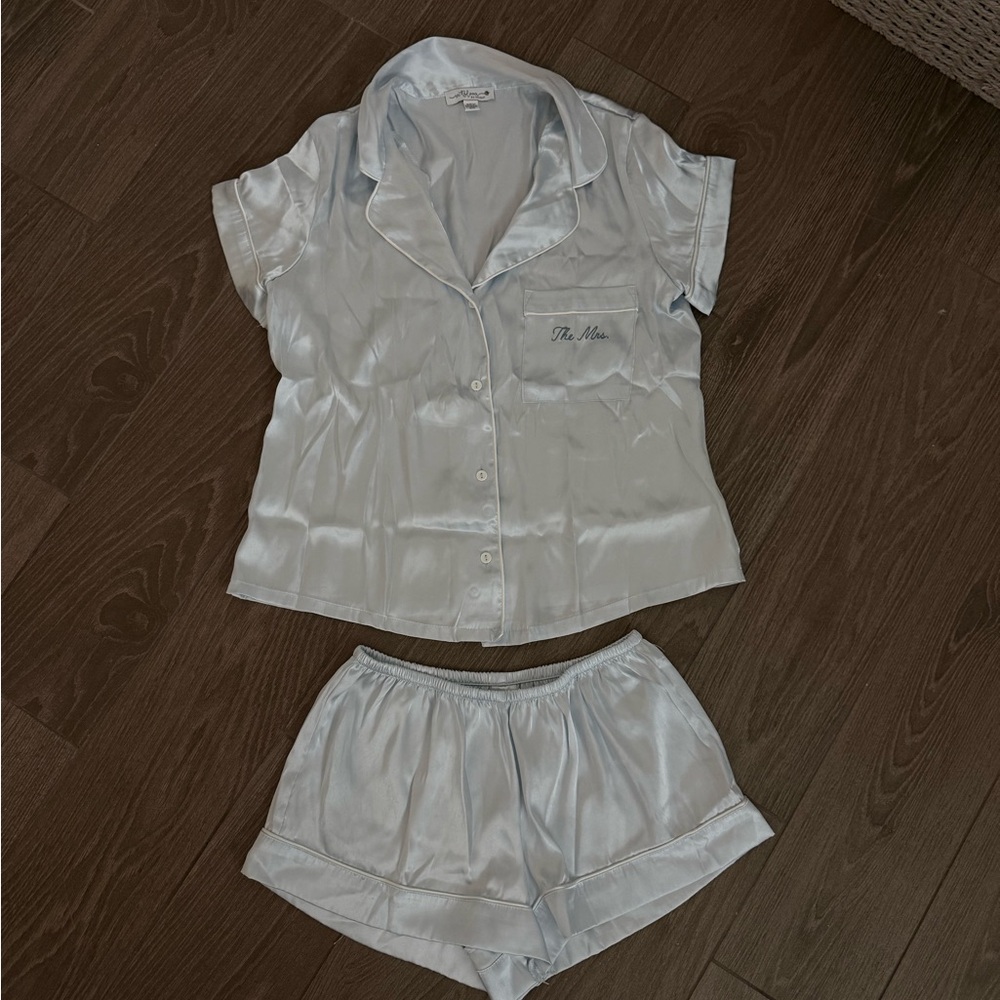 in Bloom by Jonquil Satin "The Mrs" Pajama Set - Baby Blue